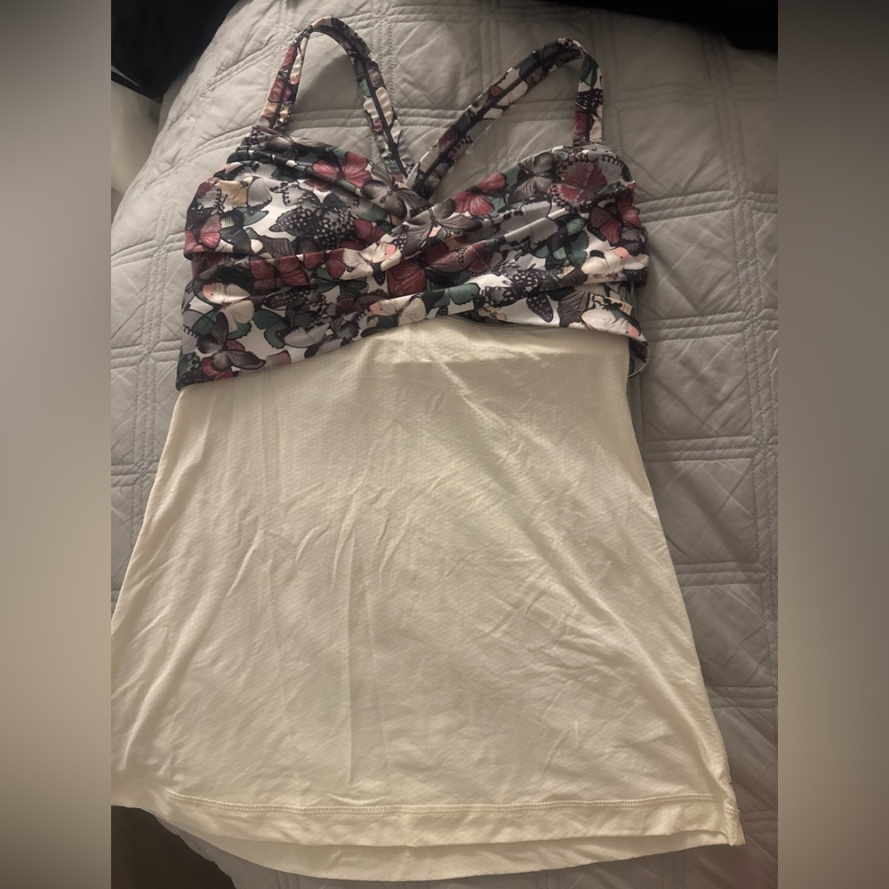 Lululemon tank